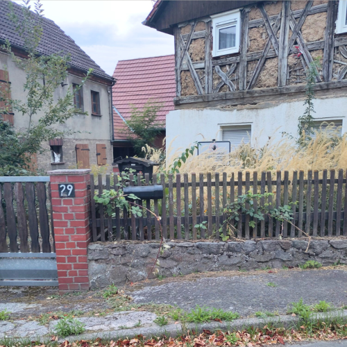 denkmalgeschütztes Haus in Pödelwitz