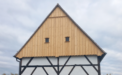 Frontansicht des Poppitzhauses